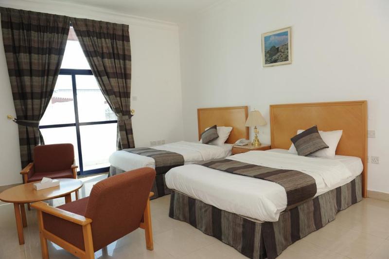Beach Hotel Muscat Exterior photo